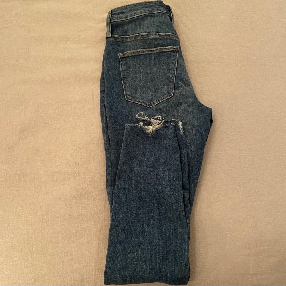Universal Thread ripped jeans - Picture 5 of 8